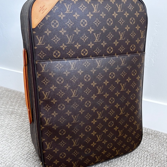 Louis Vuitton Monogram Pegase 60 Rolling Luggage - Picture 4 of 16